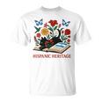El Salvador Hispanic Heritage Month Book Cute Floral Cat Art T-Shirt