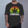 Cannabis ヴィンテージ 麻葉 レトロ マリファナ Tシャツ 彼への贈り物