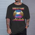 Meet Me At The Arcade Gameraporwave レトロビデオゲーム ゲーマービデオゲーム Tシャツ 彼への贈り物