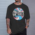 Protect The Dolls、トランスジェンダーlgbt、トランスジェンダーの権利 Tシャツ 彼への贈り物