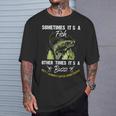 Sometimes Its A Fish Buzz Fishing Lover 漁師のギフト Tシャツ 彼への贈り物