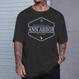 アナーバー ミシガン州 アナーバー ミシガン州 Tシャツ 彼への贈り物