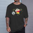 クレヨンしんちゃん しんちゃんとサッカー Tシャツ 彼への贈り物