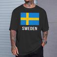 スウェーデン スウェーデンの国旗 Tシャツ 彼への贈り物
