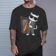 ハープを演奏する猫 音楽愛好家 音楽プレーヤー エキスパート ミュージシャン Tシャツ 彼への贈り物