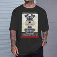 パーソナルストーカーミニチュアシュナウザー Tシャツ 彼への贈り物