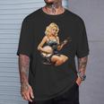 ピンナップガール 演奏 バンジョー ブルーグラス ミュージシャン ヴィンテージ Tシャツ 彼への贈り物