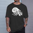 ヤドカリ ミニマリスト 白黒 Tシャツ 彼への贈り物