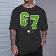 面白い67サッカー選手シックスセブンサッカースポーツチーム Tシャツ 彼への贈り物