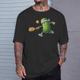 面白いピクルス遊びピックルボール愛好家しゃれピクルスボール付き Tシャツ 彼への贈り物