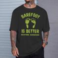 面白い裸足はより良いtシャツアース接地です Tシャツ 彼への贈り物