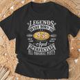 65歳の誕生日 1958年生まれのヴィンテージレジェンド 65歳 Tシャツ 高齢者への贈り物