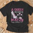 A Queen Was Born On 5月29日 ガーリー 誕生日 クイーン Tシャツ 高齢者への贈り物