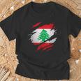 Bandera De Líbano Desgarrada Camiseta unisex Regalos para ancianos