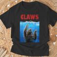 Beware Of Claws 面白いナマケモノ シャーク 映画 パロディ Tシャツ 高齢者への贈り物