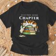 Calico Cat Reading Book Lover Just One More Chapter T-Shirt Gifts for Old Men