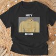 Hey Kingwole Doge Meme Tシャツ 高齢者への贈り物