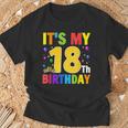 It's My 18歳の誕生日プレゼント。18歳のティーンの男の子と女の子に。 Tシャツ 高齢者への贈り物