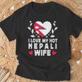 I Love My Hot Nepali Wifepouses Nepal Flag Tシャツ 高齢者への贈り物