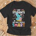 Mytudents Are Eggs Tremelymart イースターの日の先生 Tシャツ 高齢者への贈り物