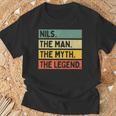 Nils The Man The Myth The Legend面白い名言 Tシャツ 高齢者への贈り物