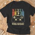 Nivel 32 Desbloqueado Gamer 32 Años Cumpleaños Camiseta unisex Regalos para ancianos