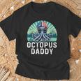 Octopus Daddy Bandiera Usa Festa Del Papà 4 Luglio Retrò Maglietta Regalos para ancianos