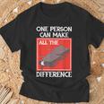 One Person Can Make A Difference Tiananmen タンクマン Tシャツ 高齢者への贈り物