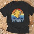 I Read Dead People Book Nerds Reading T-Shirt Gifts for Old Men