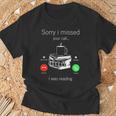 Reading Bookworm Book Lovers Literary Bibliophile Dad Mom T-Shirt Gifts for Old Men
