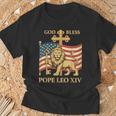 Vatican Pope Leo Xiv God Bless Pope Leo Xiv Tシャツ 高齢者への贈り物