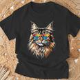 サングラスをかけたメインクーン猫 かわいいメインクーン猫 Tシャツ 高齢者への贈り物