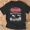 スキューバダイビング ダイバー Danger Don't Follow Me You Won't Make It Tシャツ 高齢者への贈り物