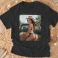セクシーガールグラフィックtシャツ カウガールピンナップガール 2 Tシャツ 高齢者への贈り物