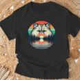 チンチラ ペルシャ猫 夕日 レトロスタイル ヴィンテージ 80年代 70年代 Tシャツ 高齢者への贈り物