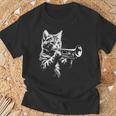 トランペットを奏でる猫 ヴィンテージ ジャズ ミュージシャン トランペッター Tシャツ 高齢者への贈り物