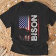 ハンティング アメリカンバイソン クリエイティブ ユーズド加工 アメリカ国旗 ハンター Tシャツ 高齢者への贈り物