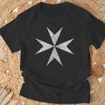 マルタ十字架騎士 病院 マルタ十字軍 Tシャツ 高齢者への贈り物