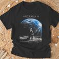 ミッション・トゥ・ザ・ムーン 宇宙飛行士アルテミス 2026 ロケットアルテミス2 Tシャツ 高齢者への贈り物