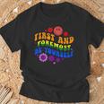 レトロな虹色デザイン 力強いlgbtqプライドメッセージ付き Tシャツ 高齢者への贈り物