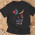 ワシリー・カンディンスキーによるステンシル構成1944 Tシャツ 高齢者への贈り物
