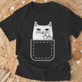 中指 猫 ポケット 面白い 漫画 猫 ホワイト プレミアム Tシャツ 高齢者への贈り物