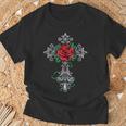 十字架とバラ Tシャツ 高齢者への贈り物
