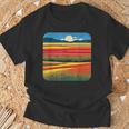 夏をテーマにしたカラフルな花畑 Tシャツ 高齢者への贈り物