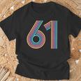 数字 61 61周年記念 男女 61歳の誕生日 Tシャツ 高齢者への贈り物