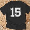 番号15 Tシャツ 高齢者への贈り物