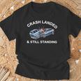 自動車事故サバイバー おもしろい 自動車事故 けが リカバリー Tシャツ 高齢者への贈り物