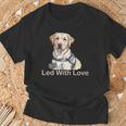 自閉症啓発サポート犬ラブラドールのニューロダイバーシティ 長袖tシャツ Tシャツ 高齢者への贈り物