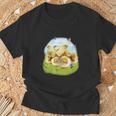 蝶 ひよこ 蝶 かわいい鶏 Tシャツ 高齢者への贈り物