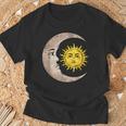 魔女 グランジ 美的 三日月 月 太陽 Tシャツ 高齢者への贈り物